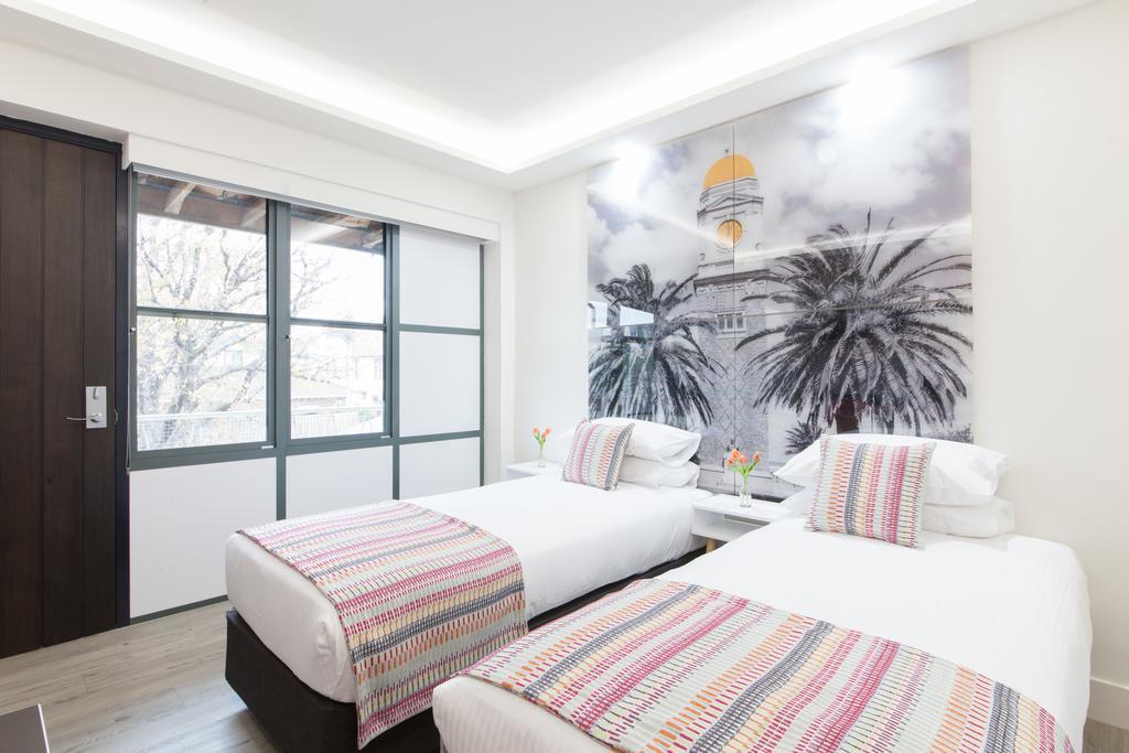 Изображение Abode By Easystay 4*