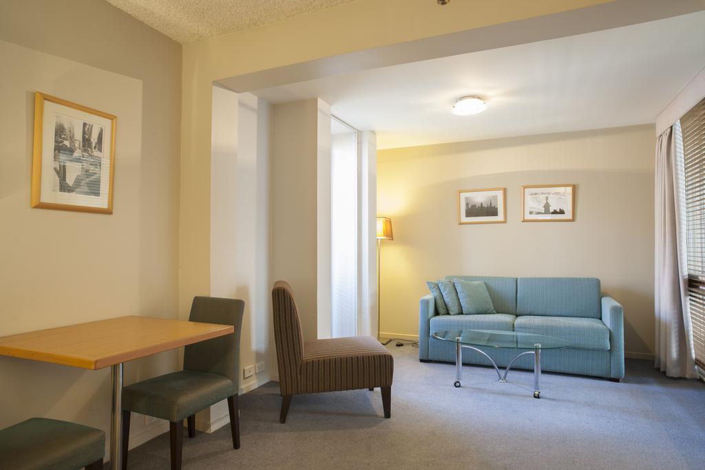 Фотография Quality Downtowner On Lygon 4*