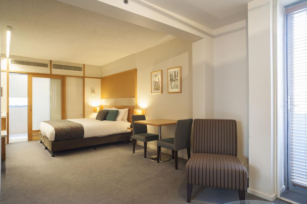 Изображение Quality Downtowner On Lygon 4*