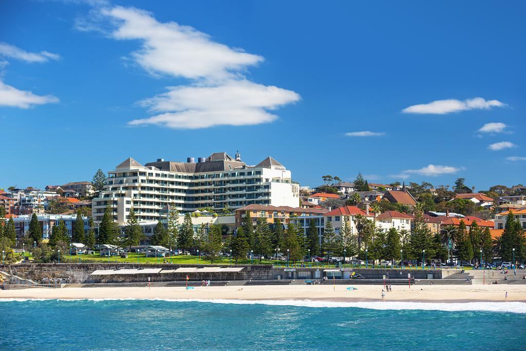 Отель Crowne Plaza Coogee Beach 4*