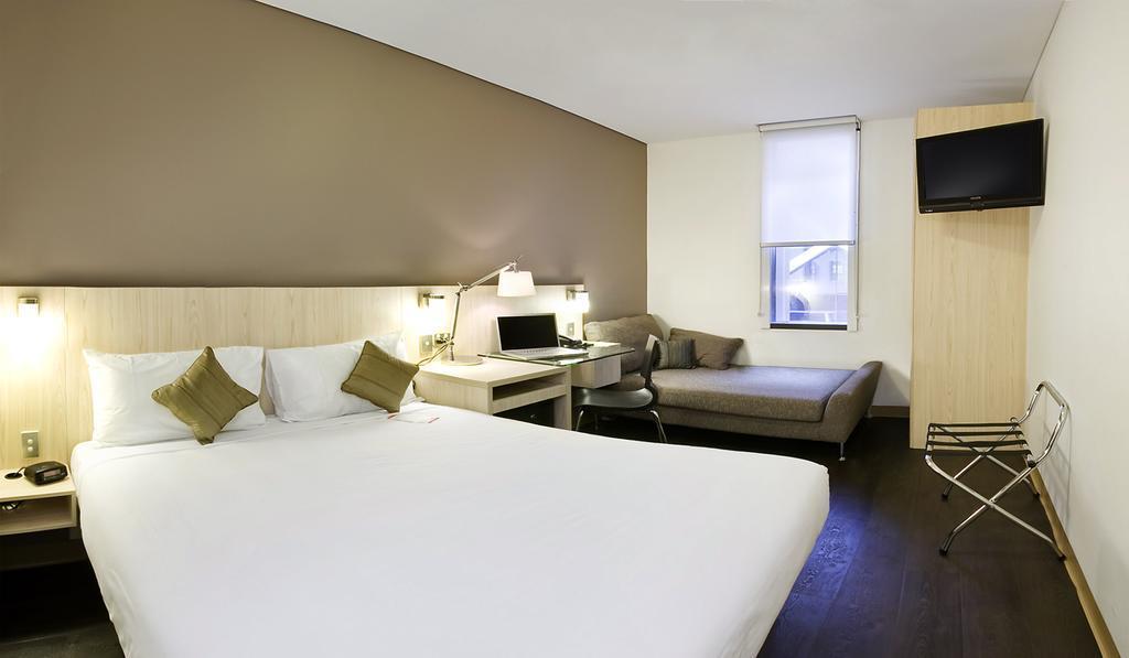 Изображение Ibis Sydney King Street Wharf 3*