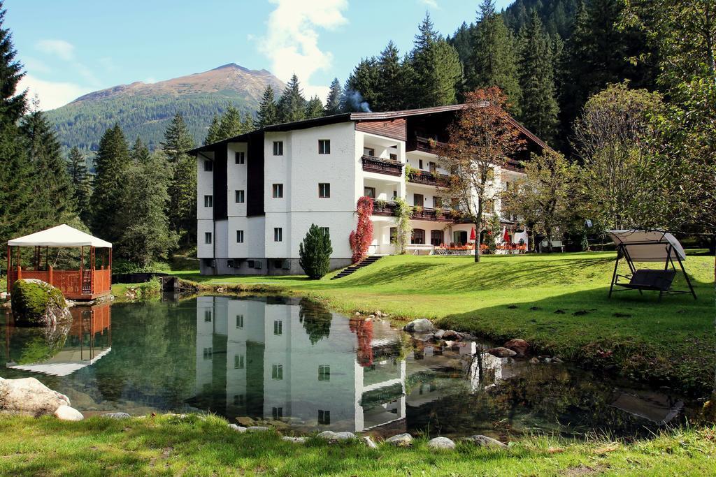 Отель Hotel Evianquelle 3*