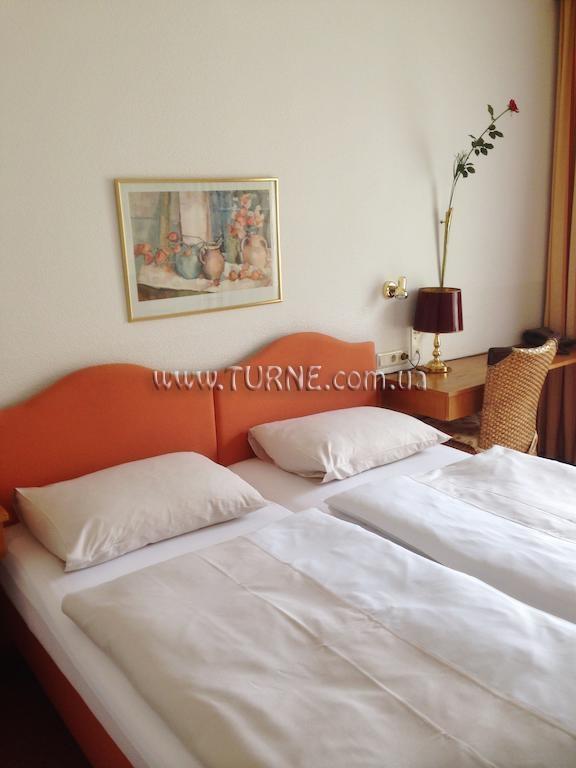 Фото Schlosshotel Oth 4*