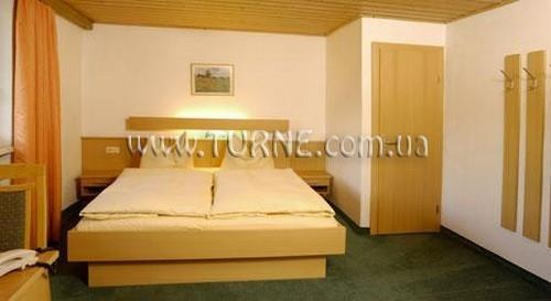 Отель Appartement Kristall 3*