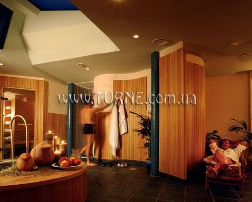 Отель Goldene Krone 3*