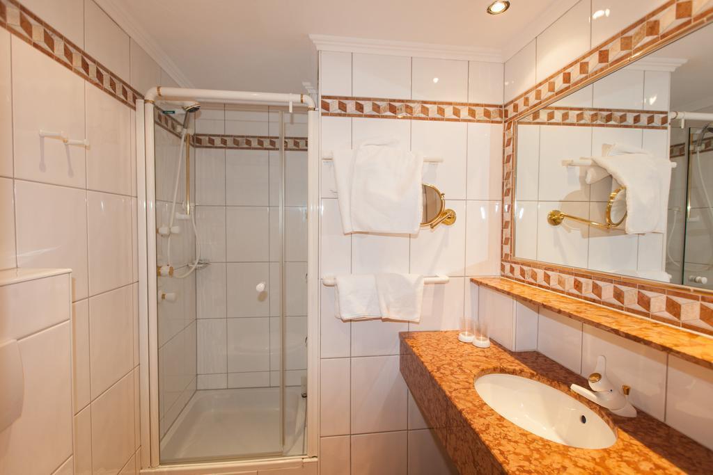 Изображение Schlosshof 4*