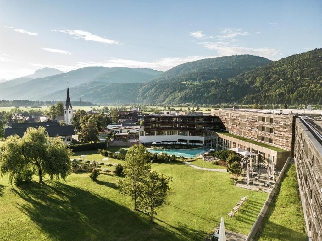 Отель Carinzia Falkensteiner Hotel & SPA 4*