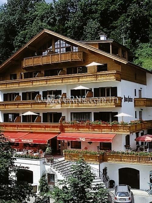 Отель Furian 4*