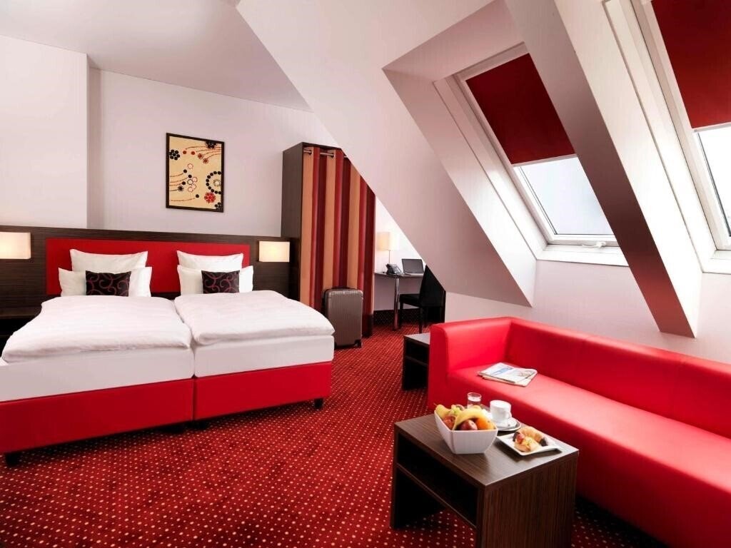 Отель Amedia Hotel 4*