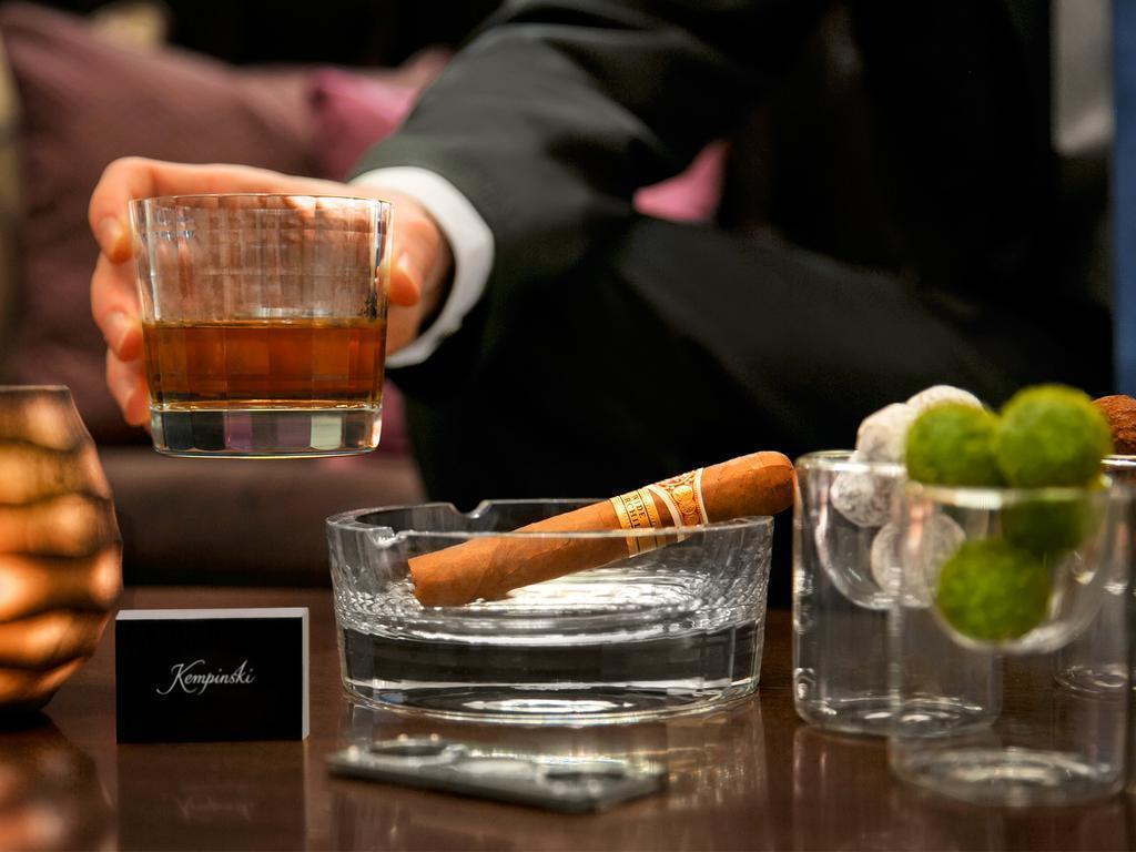 Картинка Palais Kempinski 5*