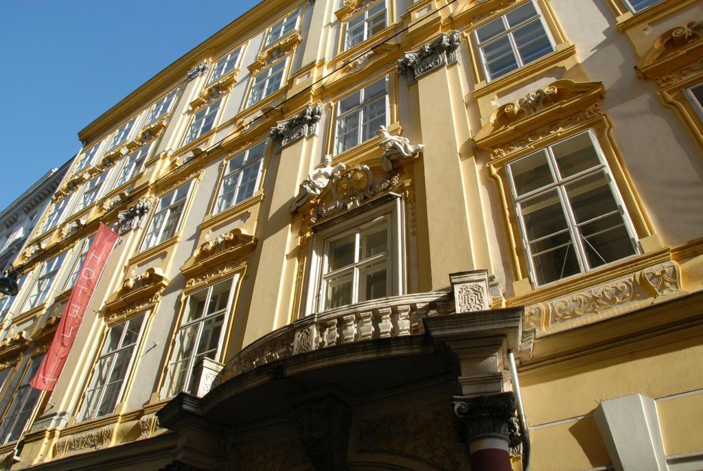 Отель Pertschy Palais Hotel 4*