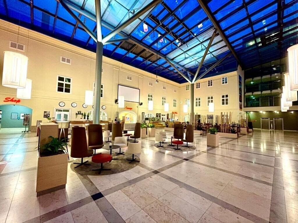 Отель Jufa Hotel Wien 3*