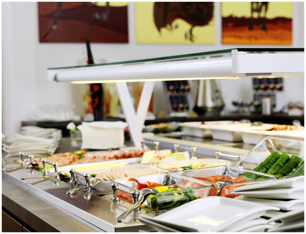 Отель Best Western Plus Amedia Wien 4*