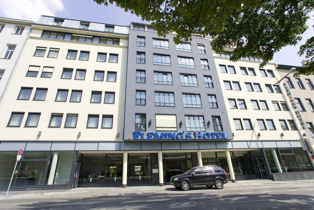 Отель Fleming`s Wien-Westbahnhof 4*