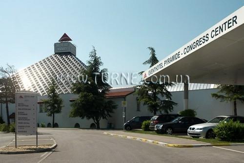 Изображение Pyramide 4*