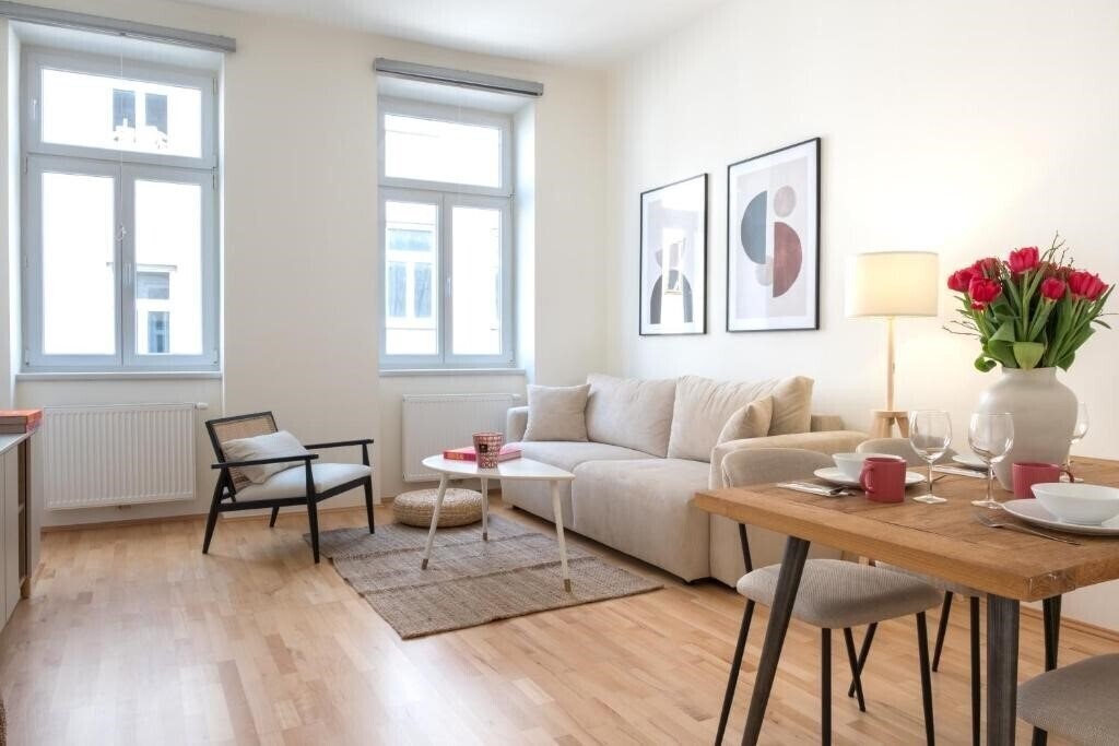 Отель City Apartments 4*