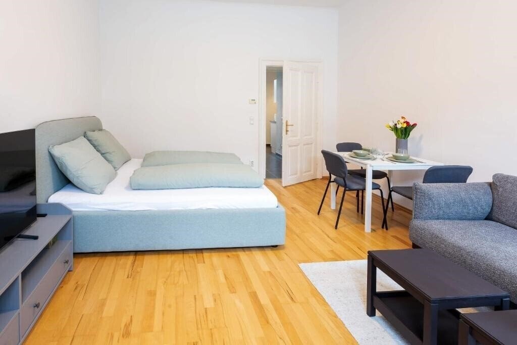 Картинка City Apartments 4*
