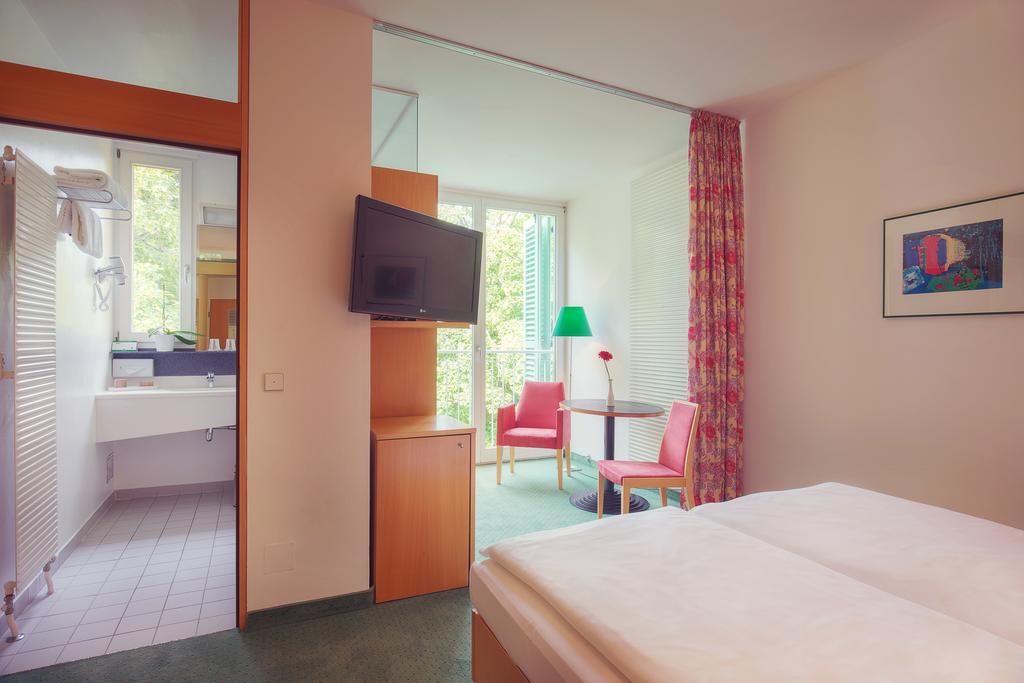 Фото Gartenhotel Altmannsdorf 3*