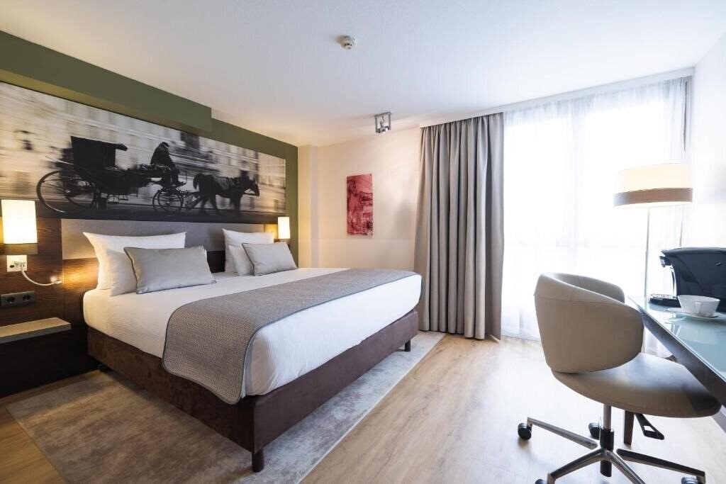 Отель Leonardo Hotel Vienna 4*