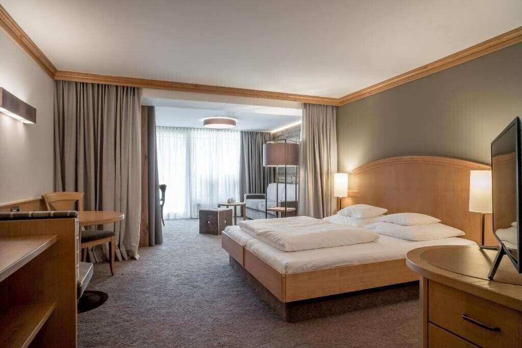 Отель Hotel Tyrolerhof 4*