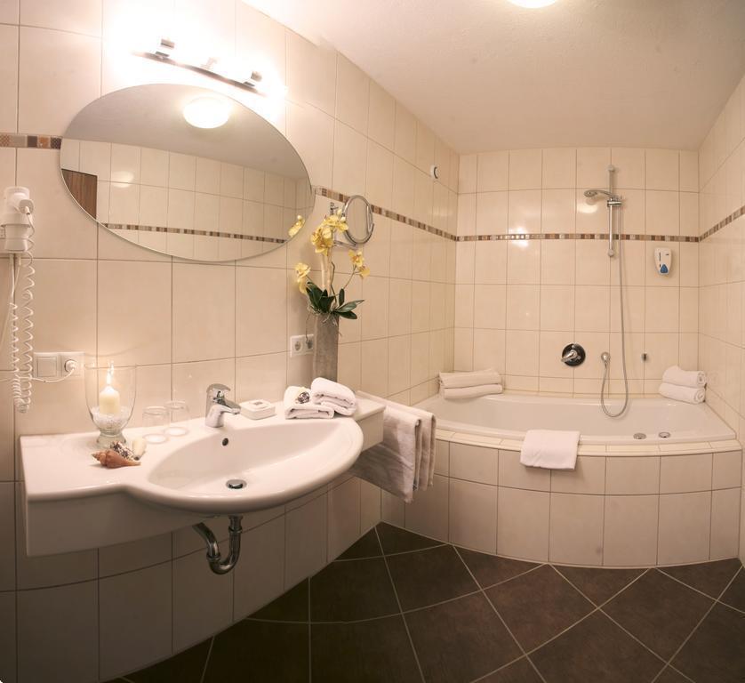 Изображение Hubertus 4*