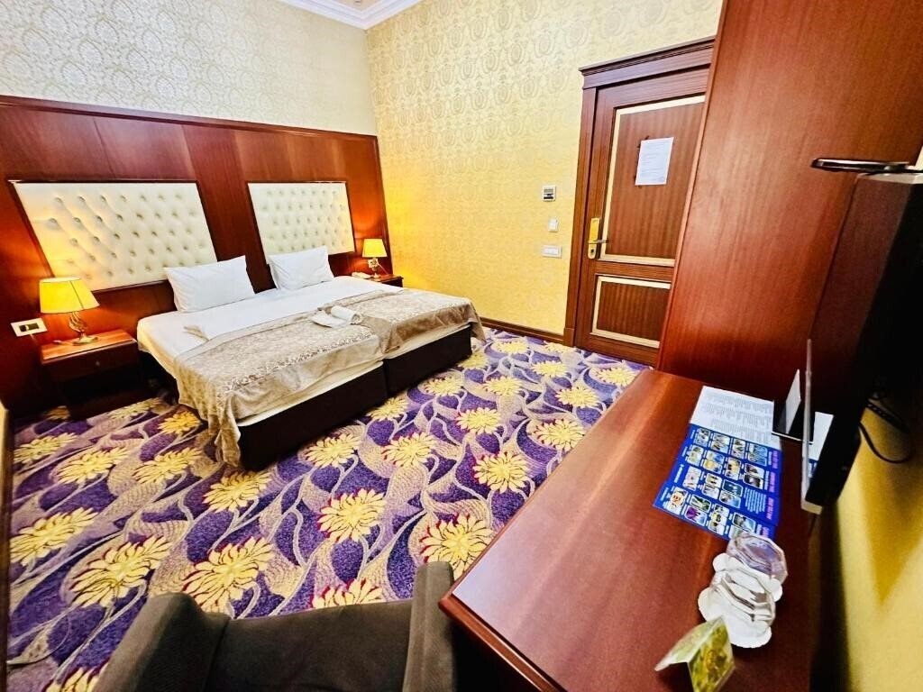 Фотография Clover Hotel Baku 4*