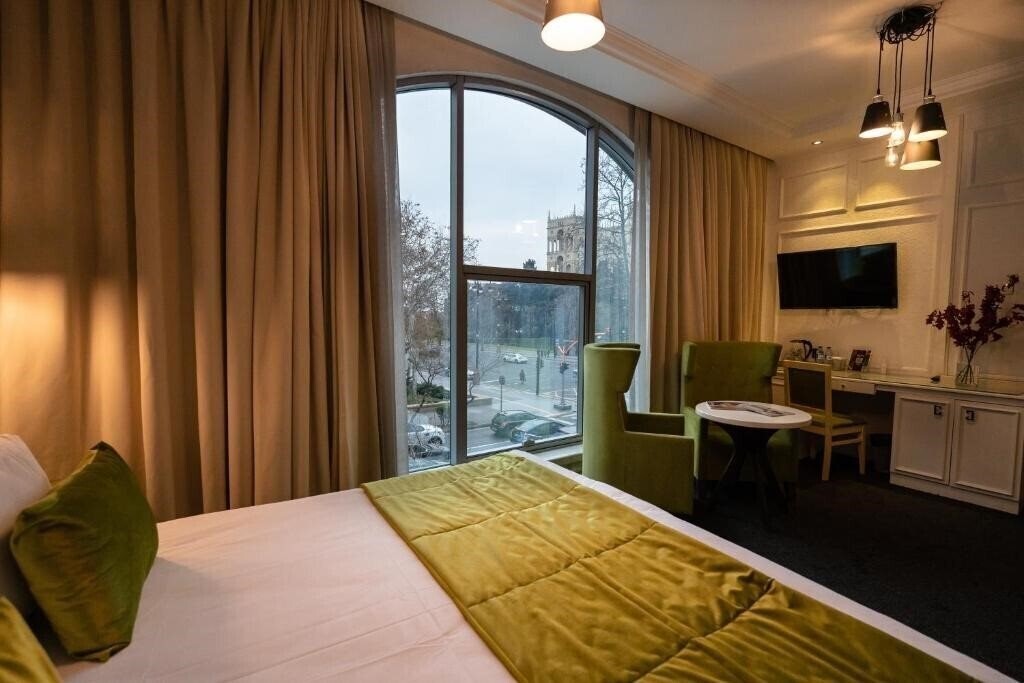 Отель Dondar Hotel Baku 4*