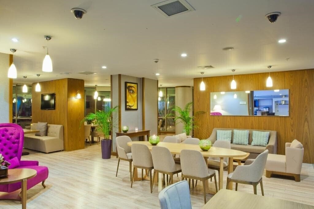 Изображение Parkside Hotel & Apartments 4*