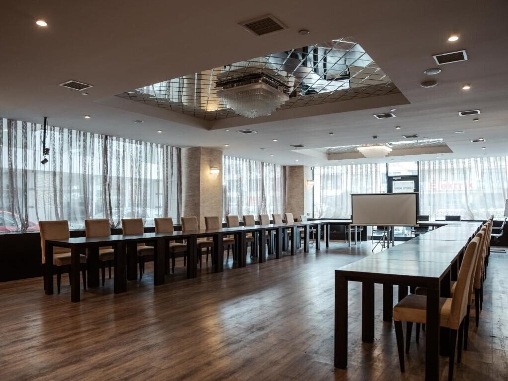 Отель Diamond Hotel Baku 4*