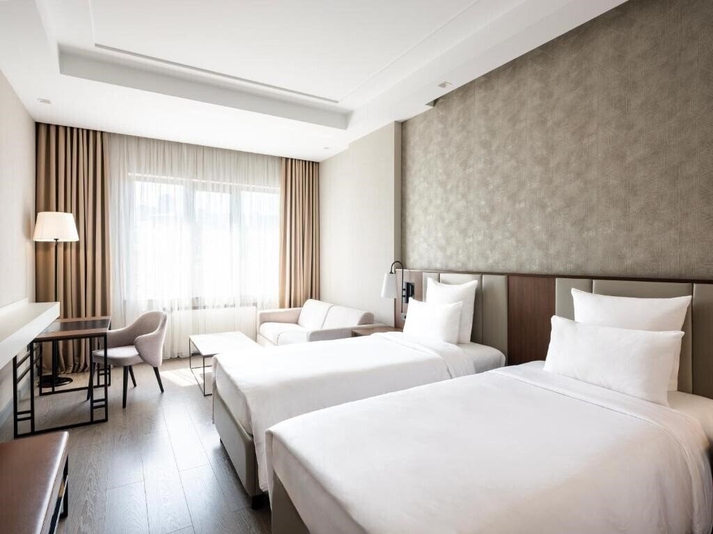 Отель Citylife Boutique Hotel (ex. City Life Boutique Hotel, Citymax Hotel) 4*