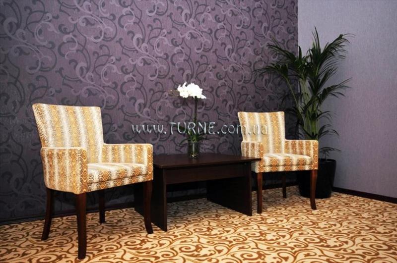 Отель Central Park 4*