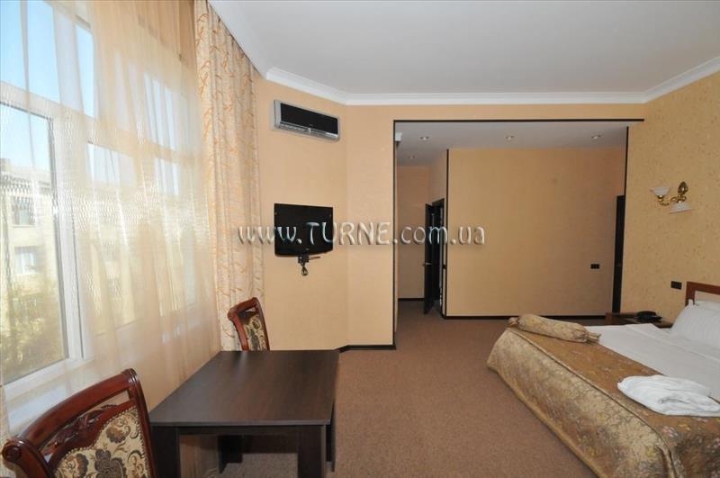 Отель Miraj Inn Hotel 4*