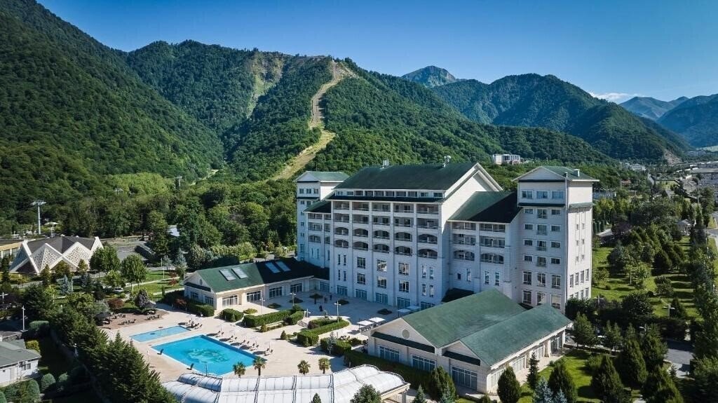Отель Qafqaz Riverside Resort 5*