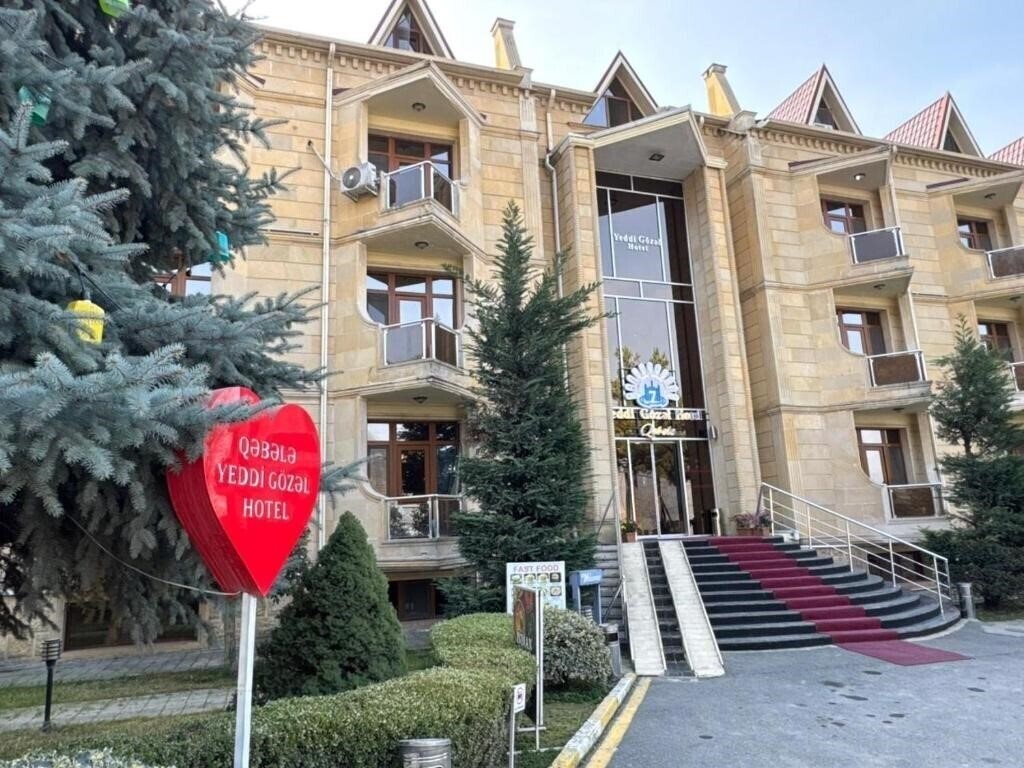 Отель Qafqaz Yeddi Gozel Resort 3*