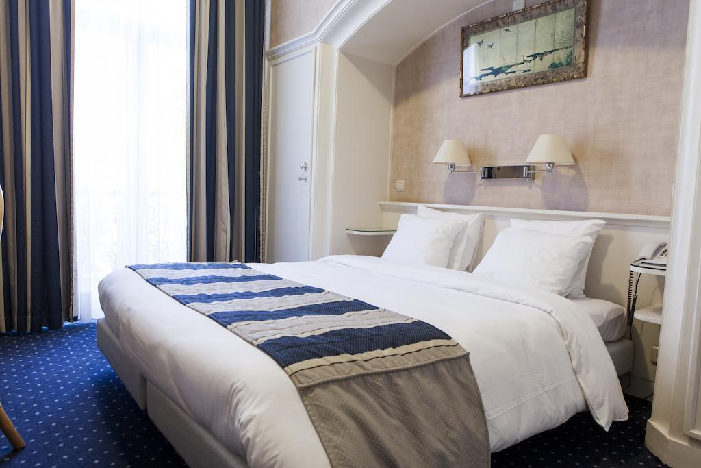 Отель Des Colonies 3*