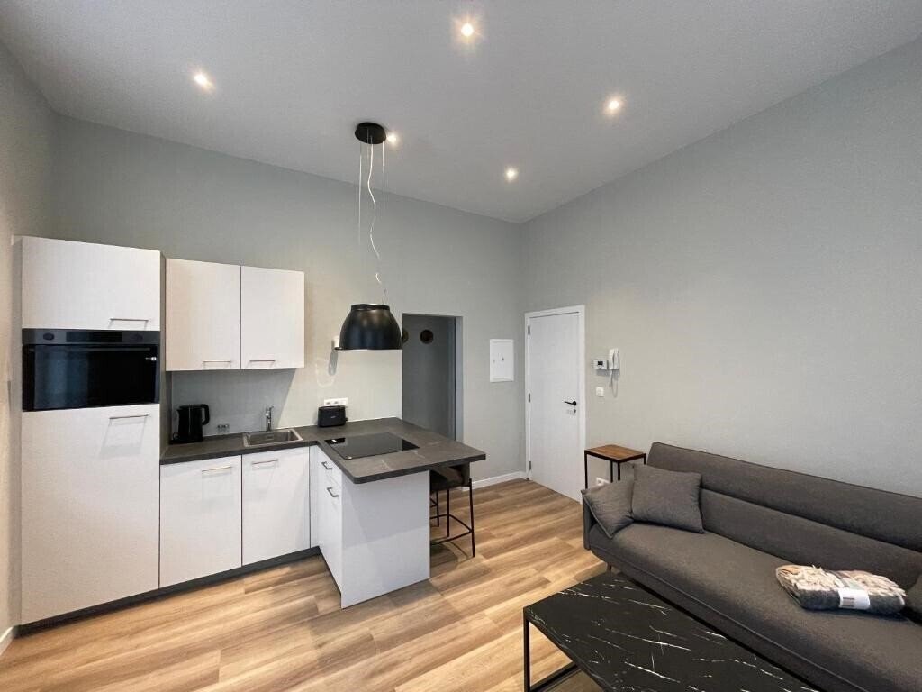 Фото Midi Station Hotel 2*