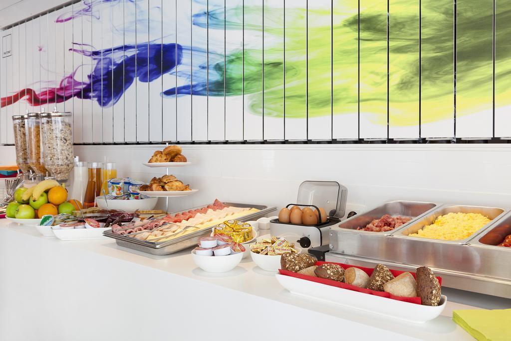 Отель Pantone Hotel Brussels 3*