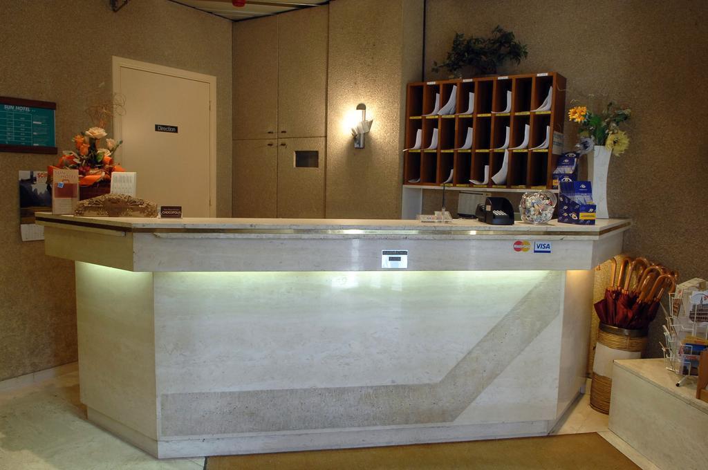 Отель Sun Hotel 2*