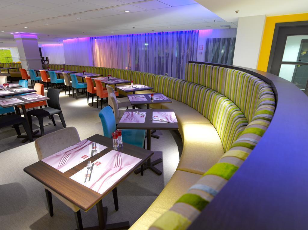 Фото Thon Hotel Brussels City Centre 4*