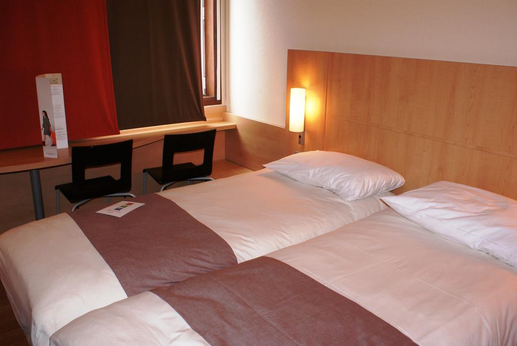 Отель Ibis Brussels Expo Atomium 3*