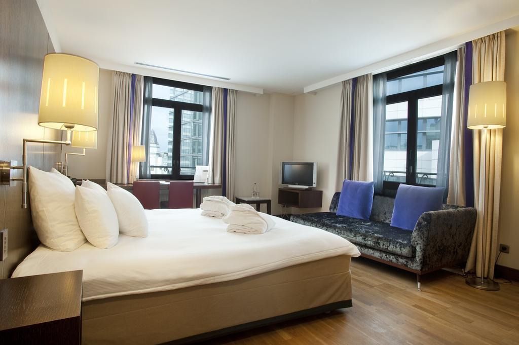 Изображение Hilton Brussels City 4*