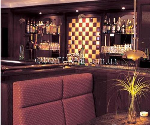 Отель NH Gent Sint Pieters 4*