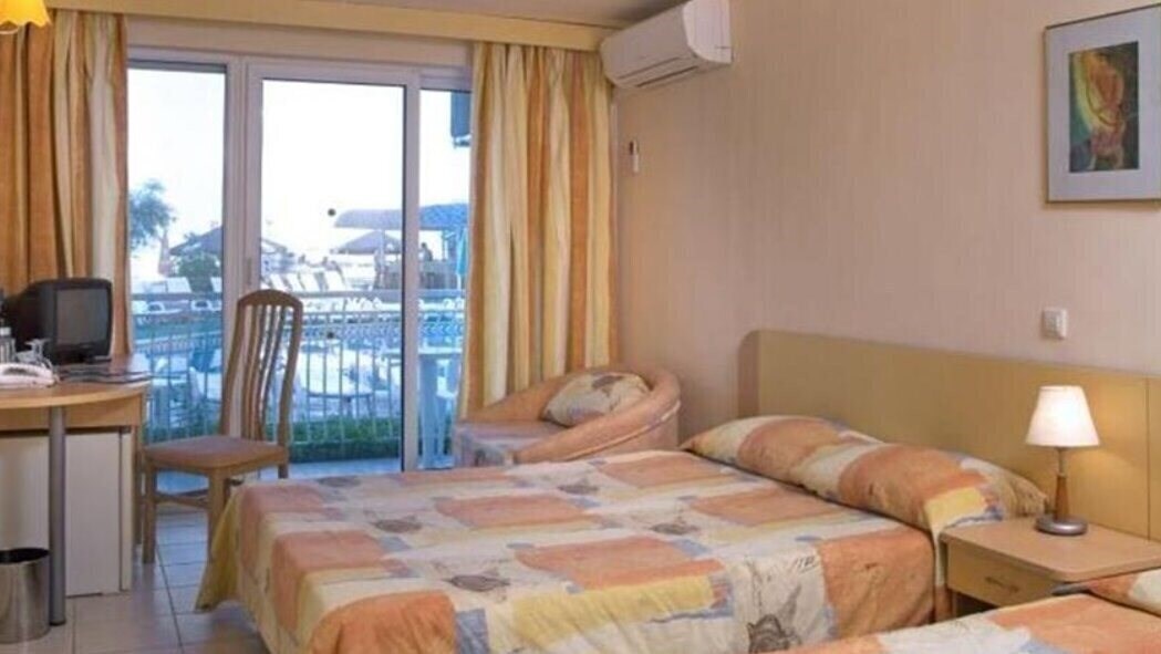 Фотография Lora 2*