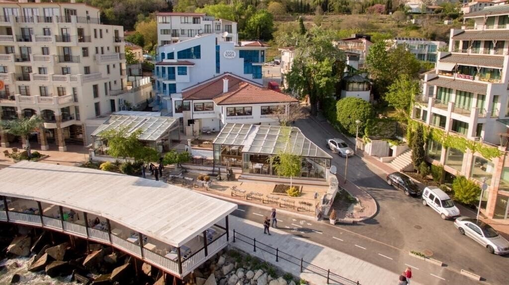 Изображение White House Family Hotel 3*