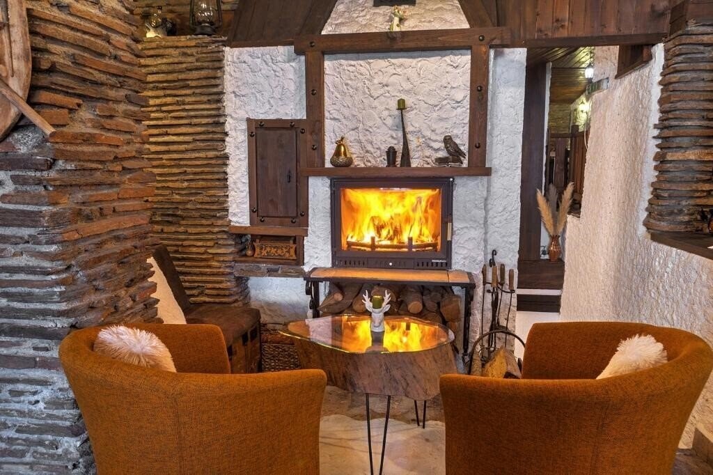 Отель Veziova House 3*