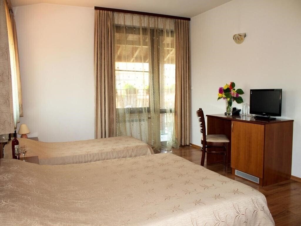 Картинка Bizev Hotel 3*