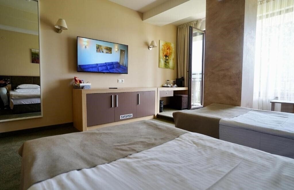 Фотография Belchin Garden 4*