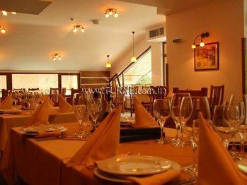 Отель Янакиев 4*