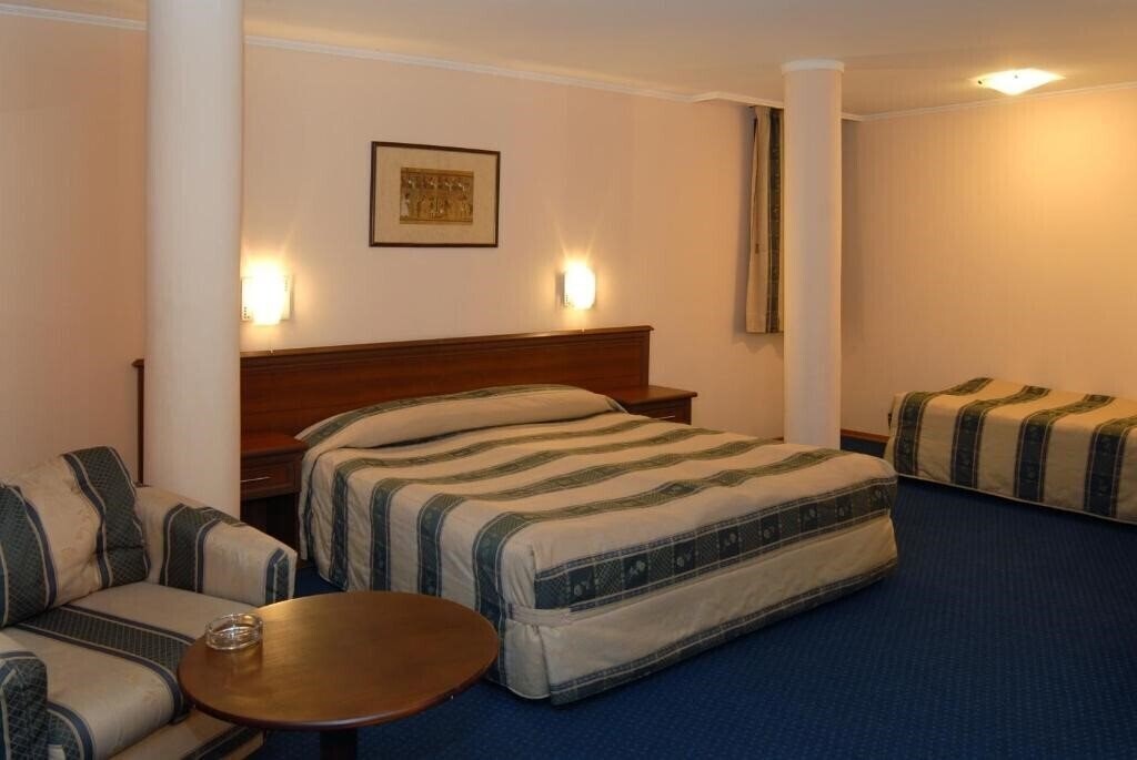 Изображение Luxor 3*