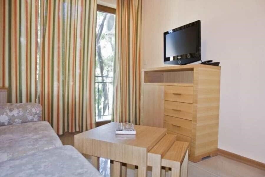 Фотография Aparthotel Oasis Park 4*